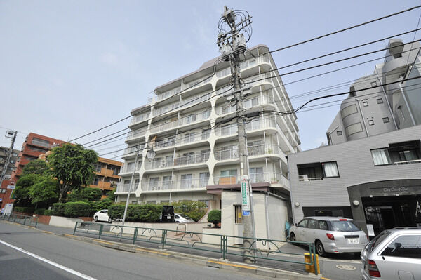 【日商岩井第2玉川台マンション】外観 【日商岩井第2玉川台マンション】外観