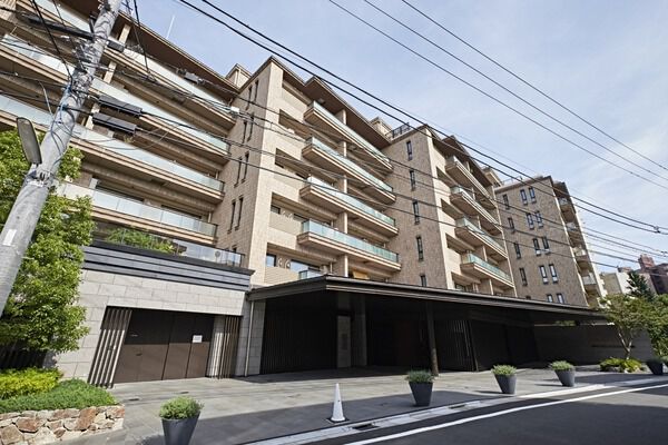 【アトラス池尻レジデンス】外観