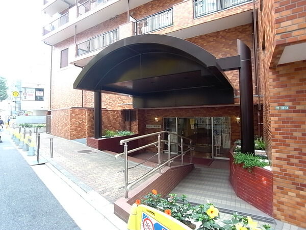 シャンボール三軒茶屋 3枚目 シャンボール三軒茶屋