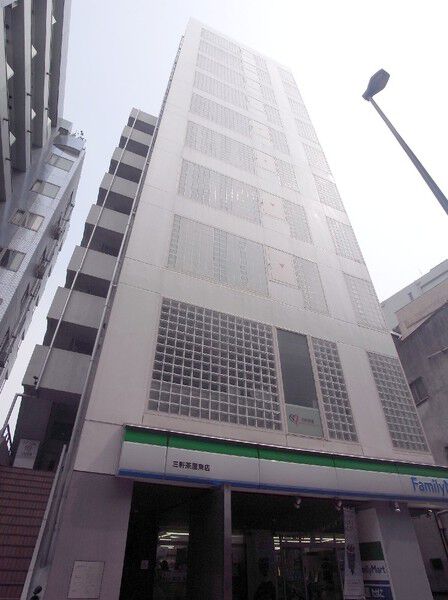 【ルリオン三軒茶屋Ⅱ】外観写真