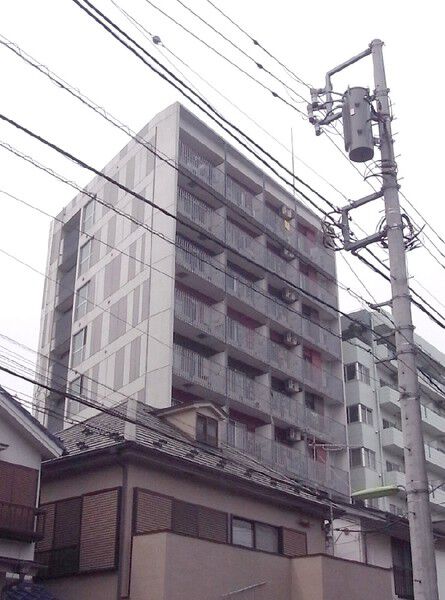 【ルリオン三軒茶屋Ⅱ】外観写真