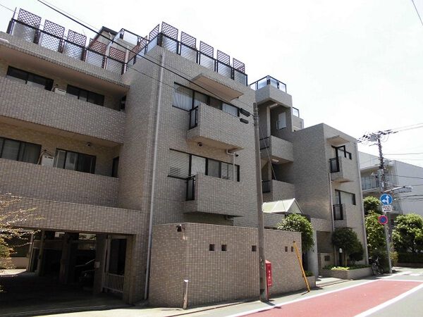 ロイヤルヴィーゼ学芸大学 3枚目 ロイヤルヴィーゼ学芸大学