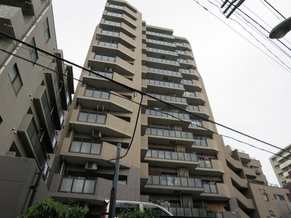 【ライオンズマンション大鳥居第2】外観