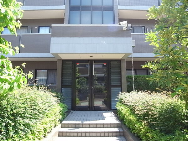 【ライフヴィラ大森鹿島】エントランス 【ライフヴィラ大森鹿島】エントランス