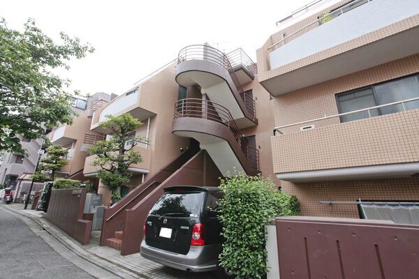 【ロイヤルパレス洗足池】外観