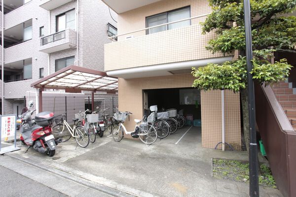 【ロイヤルパレス洗足池】外観