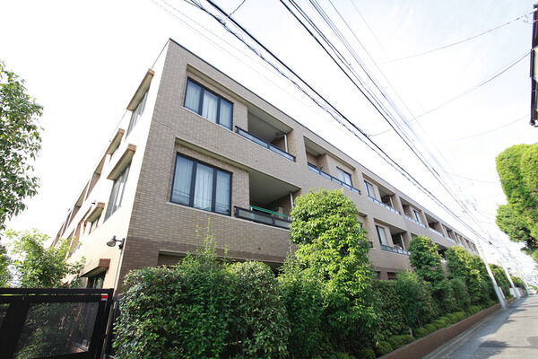 【ライオンズマンション祐天寺】外観