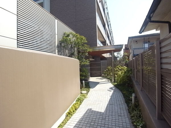 ポレスター小田急相模原