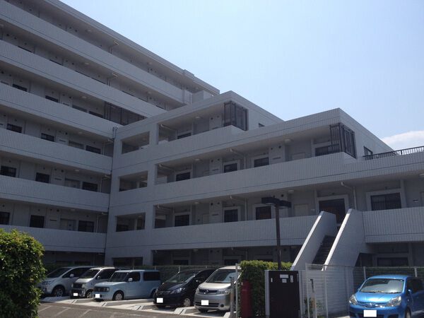 パークハイツ愛甲石田 3枚目 パークハイツ愛甲石田