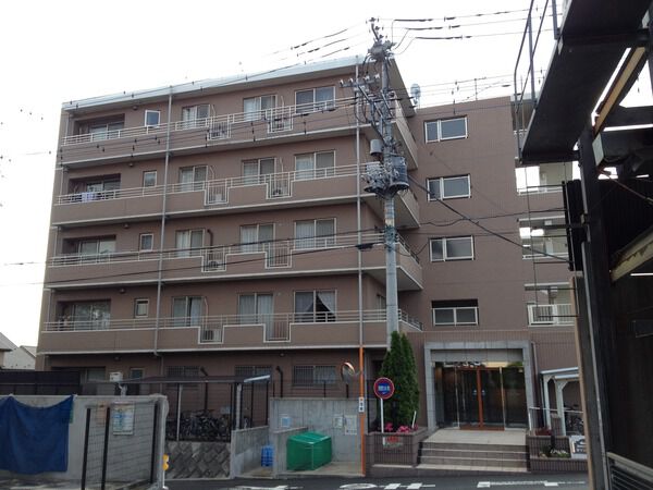 日神パレステージ愛甲石田南