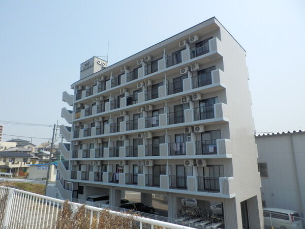 クリオ愛甲石田壱番館 2枚目 クリオ愛甲石田壱番館