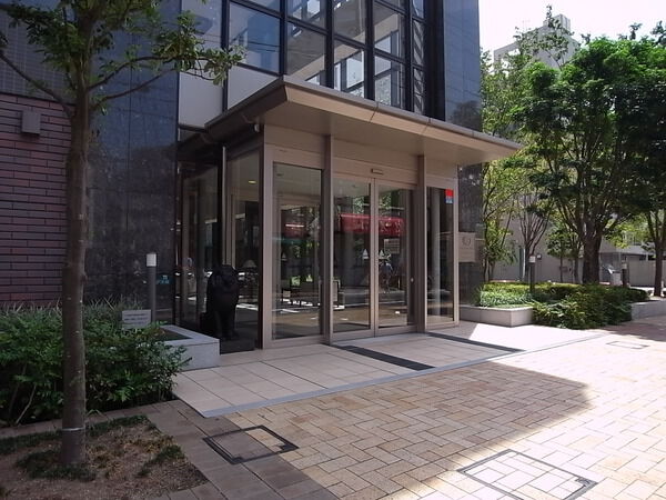 【ライオンズタワー相模原ステーショングランデ】エントランス