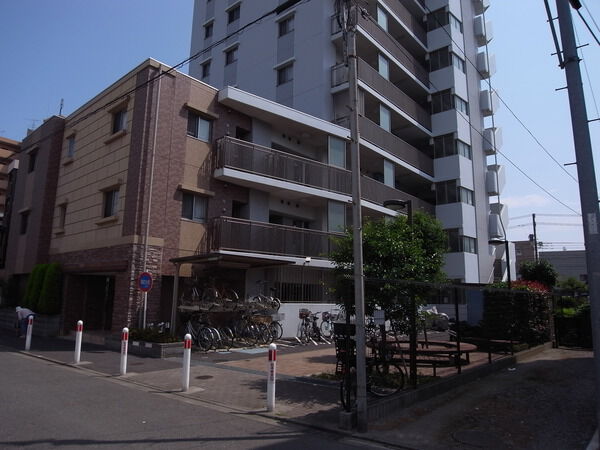 【フェリズ淵野辺】外観