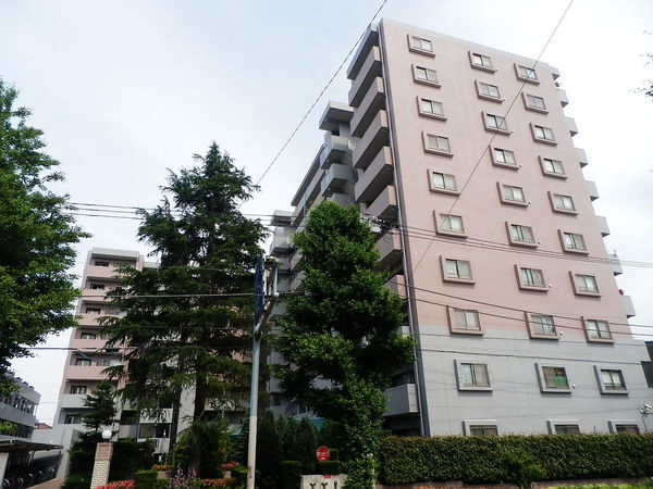 【ライオンズヴィアーレさがみ野ガーデンスクエア】西側からの外観