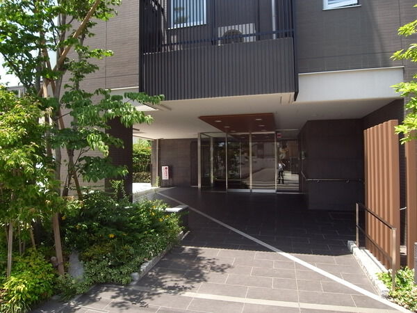 ザ・パークハウス町田中町 2枚目 ザ・パークハウス町田中町