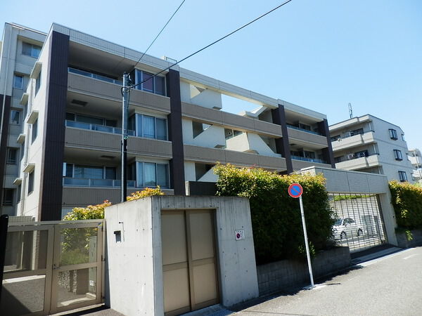 D’クラディア成瀬