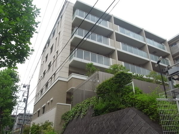 サンメゾン新百合ヶ丘グランシェルド