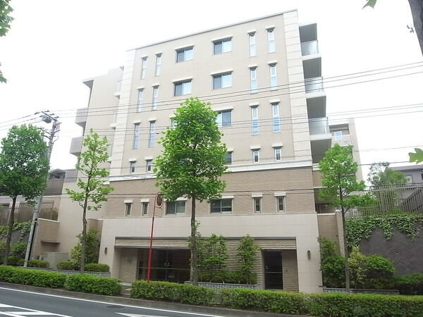 サンメゾン新百合ヶ丘グランシェルド