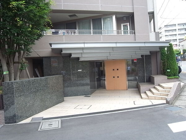 プラウド新百合ヶ丘 3枚目 プラウド新百合ヶ丘