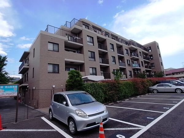 【向ヶ丘遊園ハイライズ】外観
