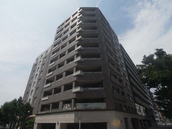 プラハ横浜センター北 2枚目 プラハ横浜センター北