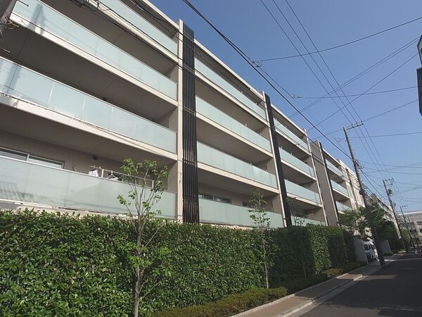 【クリオレジダンス新城】外観（正面）