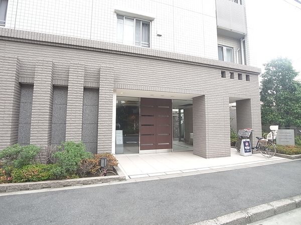 【クレストフォルム武蔵新城ブライトスクエア】エントランス 【クレストフォルム武蔵新城ブライトスクエア】エントランス