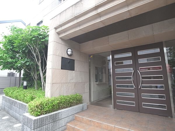 【サンクレイドル武蔵新城】エントランス 【サンクレイドル武蔵新城】エントランス