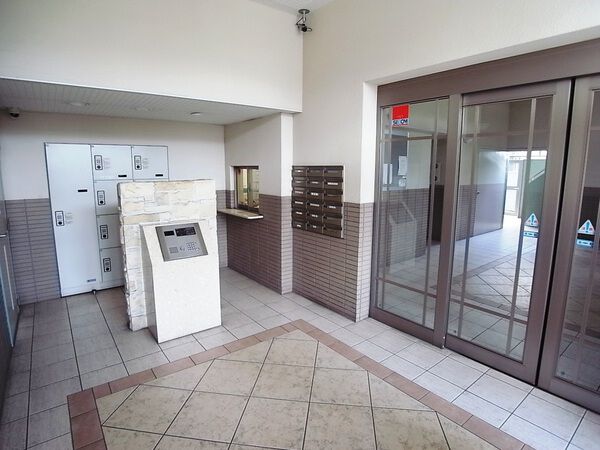 【ラ・コスタビュー元住吉】エントランスホール