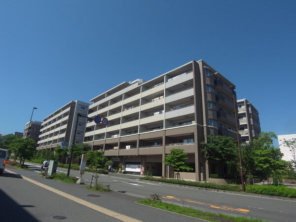 【ライオンズ長津田マークスフォート】外観写真 【ライオンズ長津田マークスフォート】外観写真