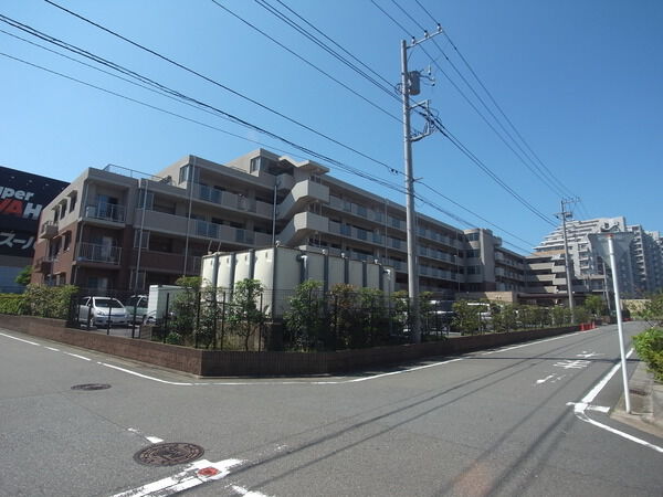 【サングレイス長津田SUN】外観写真