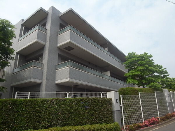 【パークハイム青葉台南】外観写真 【パークハイム青葉台南】外観写真