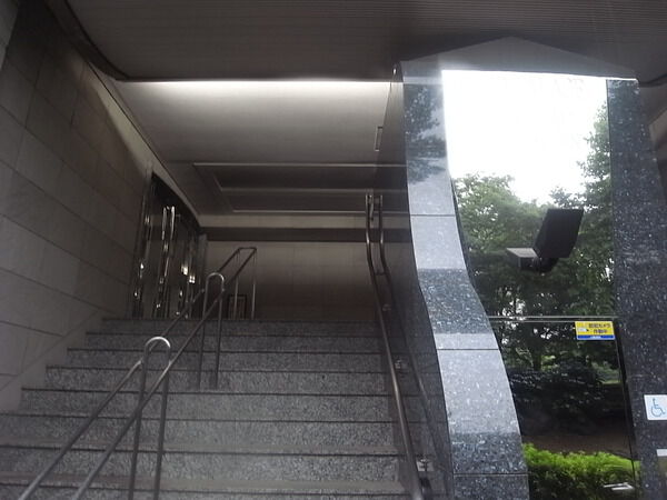 菱和パレス新横浜駅前公園 2枚目 菱和パレス新横浜駅前公園