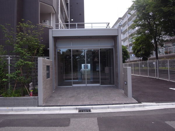 【クオス川崎矢向】エントランス