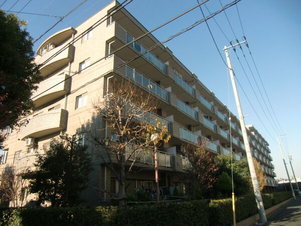 【エステスクエア川崎】外観写真