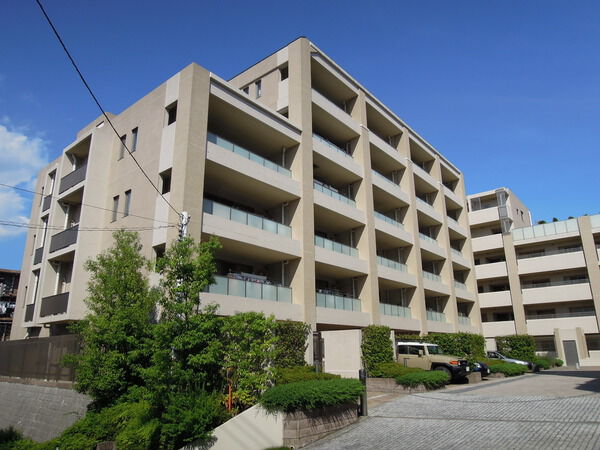 ドレッセ鷺沼オーセンティックテラス 2枚目 ドレッセ鷺沼オーセンティックテラス