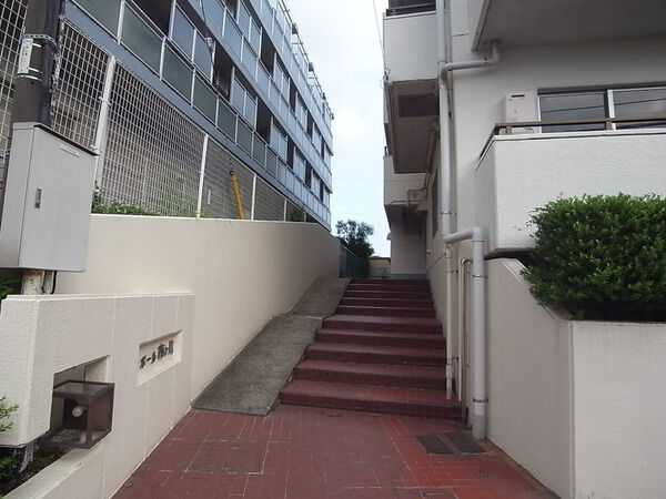 ラポール市ヶ尾