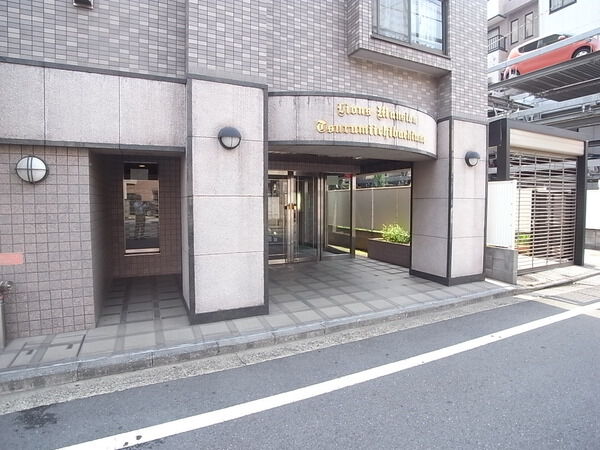 ライオンズマンション鶴見市場駅前 2枚目 ライオンズマンション鶴見市場駅前