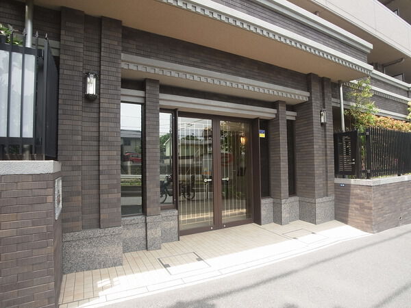 ナイスブライトピア三ツ池公園 2枚目 ナイスブライトピア三ツ池公園