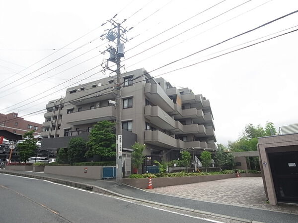 横濱北寺尾ヒルステージ