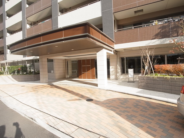 ヴィスタシア横浜鶴見パークアヴェニュー 2枚目 ヴィスタシア横浜鶴見パークアヴェニュー