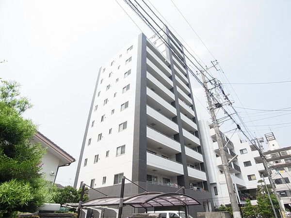 【リストレジデンス南林間】外観