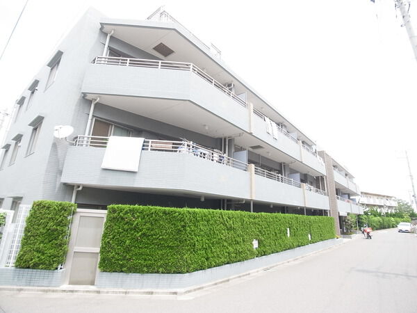 【藤和シティホームズ湘南袖ケ浜ブリーズステージ】外観