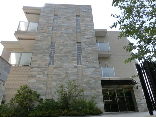 【オープンレジデンシア山手101】外観