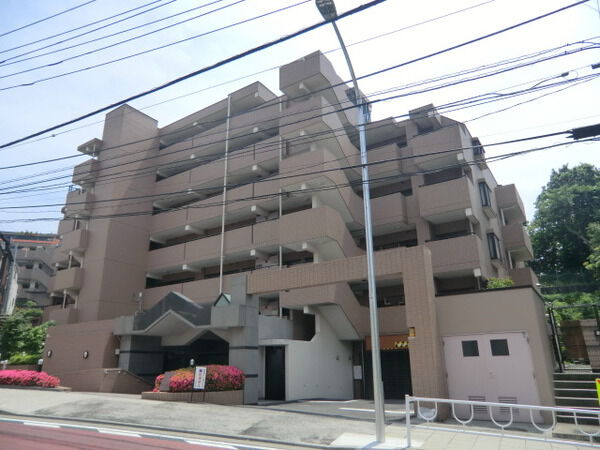 【アールヴェール山手】外観