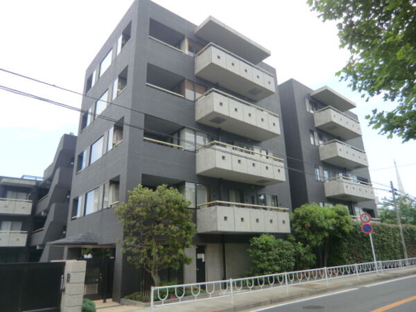 【ルピナス山手】外観