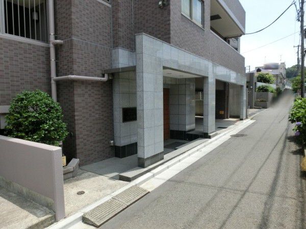 ランドヒルズ弘明寺