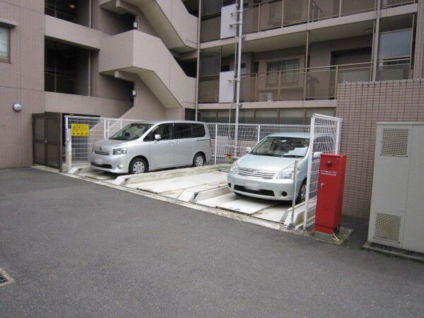 クリオ上星川伍番館