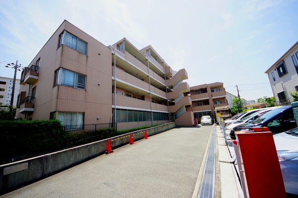 【洋光台三和プラザ六番館】マンション外観 【洋光台三和プラザ六番館】マンション外観