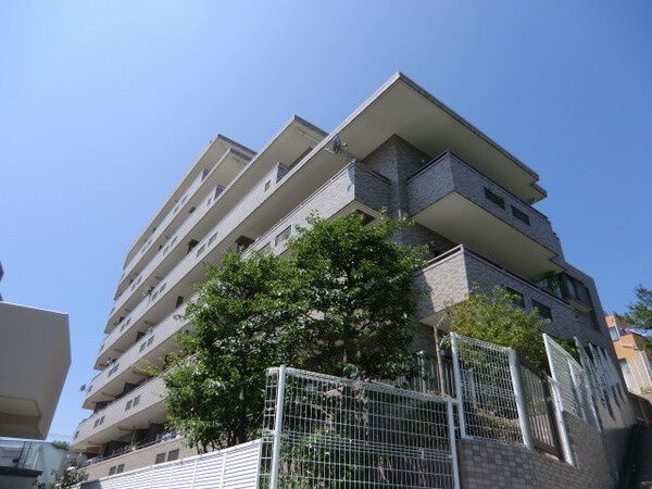 【ヴィルヌーブ港南台2】マンション外観 【ヴィルヌーブ港南台2】マンション外観